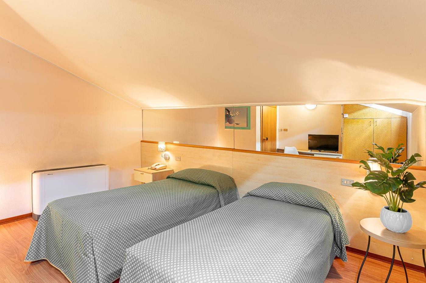 Hotel Zio Imola Exteriér fotografie